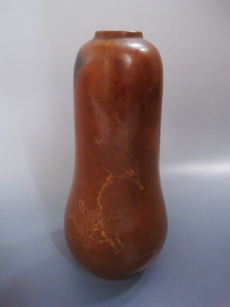 钦州坭兴陶瓜形花鸟纹瓶